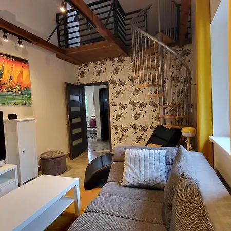 Pod Prasivou Apartment *